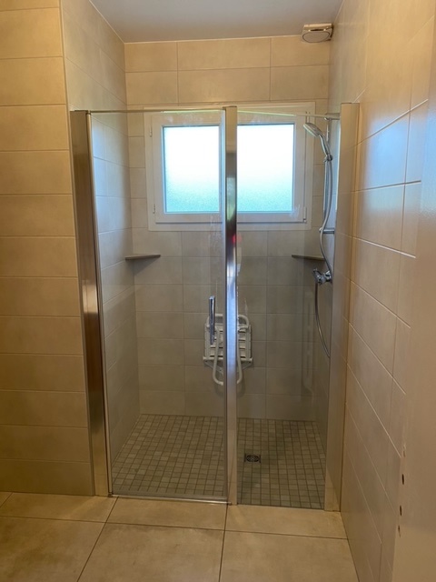Quel est le prix moyen pour refaire une salle de bains à Saint-Galmier ?<br>Devis pour rénovation de salle de bains à Saint-Galmier<br>Coût d’une rénovation de salle de bains à Saint-Galmier